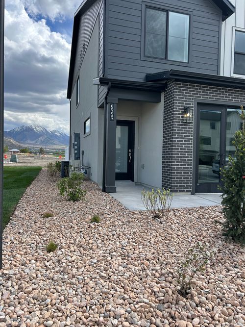 1049-2051 W 1150 South St, Payson, UT, 84651 | Card Image