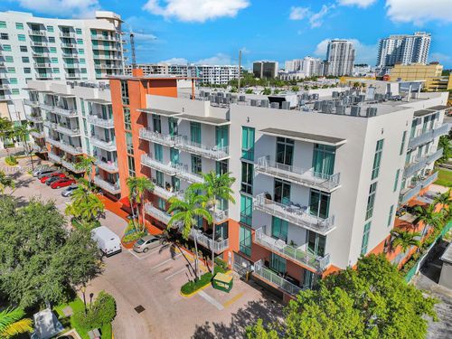 apt-206-2100 Van Buren St, Hollywood, FL, 33020-7342 | Card Image