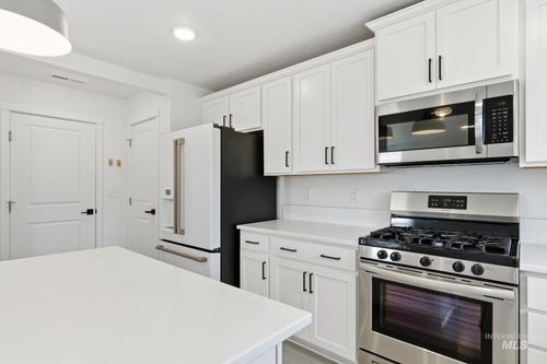 6166 S Carlburg Pl, Boise, ID, 83709-6214 | Card Image