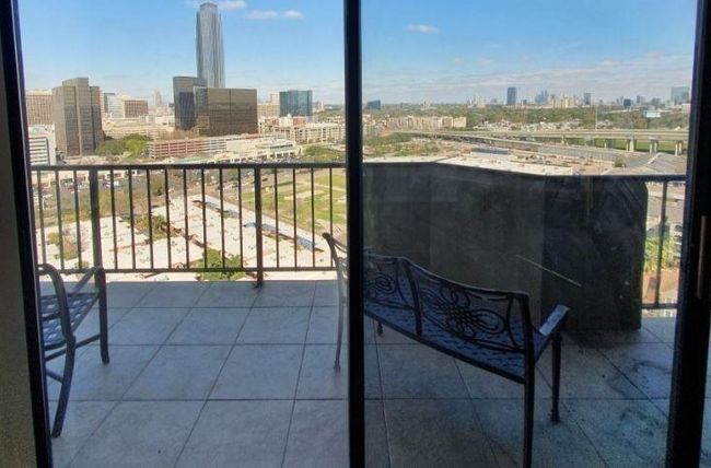 APT-1703 - 3350 Mccue Rd, Condo with 2 bedrooms, 2 bathrooms and 2 parking in Houston TX | Image 10