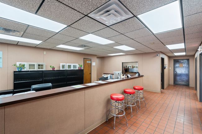 901 S Main St, Home with 0 bedrooms, 0 bathrooms and 40 parking in Taylor TX | Image 11