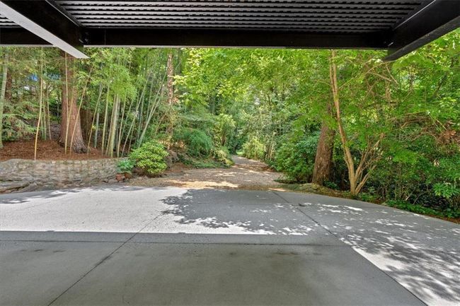 400 Old Ivy Rd Ne, House other with 6 bedrooms, 6 bathrooms and 3 parking in Atlanta GA | Image 96