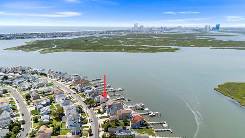 816 W Shore Dr, Brigantine, NJ, 08203-2625 | Card Image