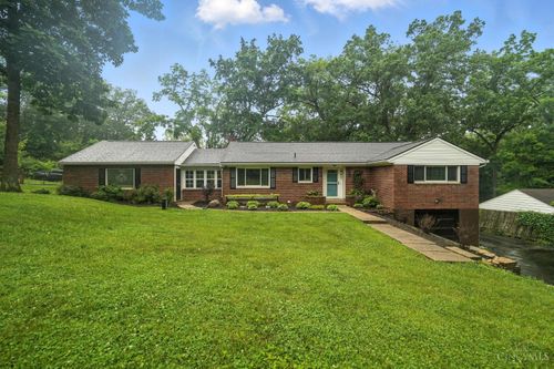 945 Oakland Dr, Beavercreek Township, OH, 45434-7138 | Card Image