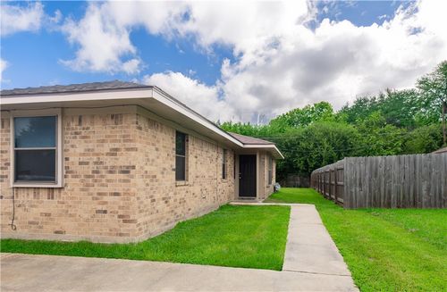 apt-d-1810 Cheryl Dr, Caldwell, TX, 77836-1452 | Card Image