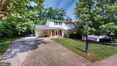 6602 Greenview Ln, SPRINGFIELD, VA, 22152-2922 | Card Image