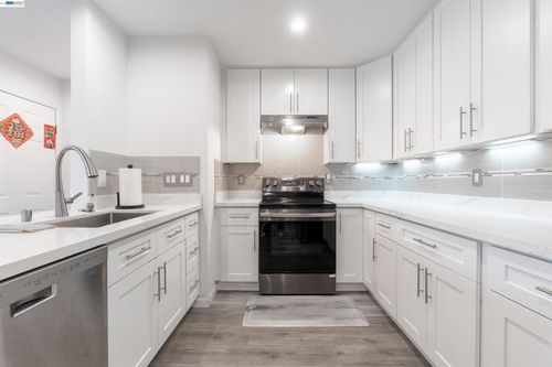 277 277 Hackamore Cmn, Fremont, CA, 94539 | Card Image