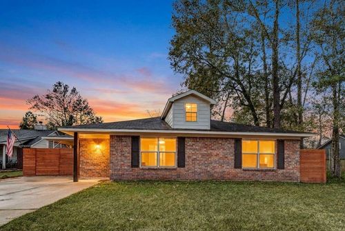 603 Springwood Dr, Conroe, TX, 77385-9515 | Card Image