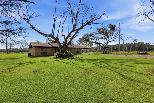 1084 County Road 3133, Buna, TX, 77612-3290 | Card Image