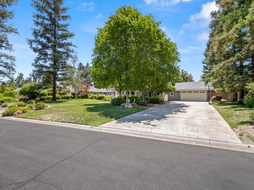 3213 W La Costa Avenue, Fresno, CA, 93711 | Card Image