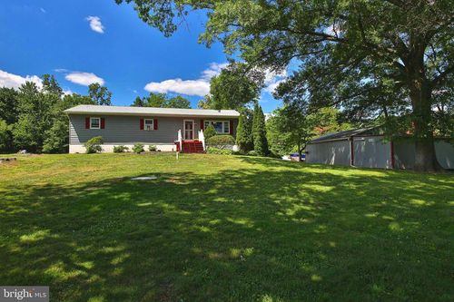 3134 Wild Run Rd, PENNSBURG, PA, 18073-1939 | Card Image