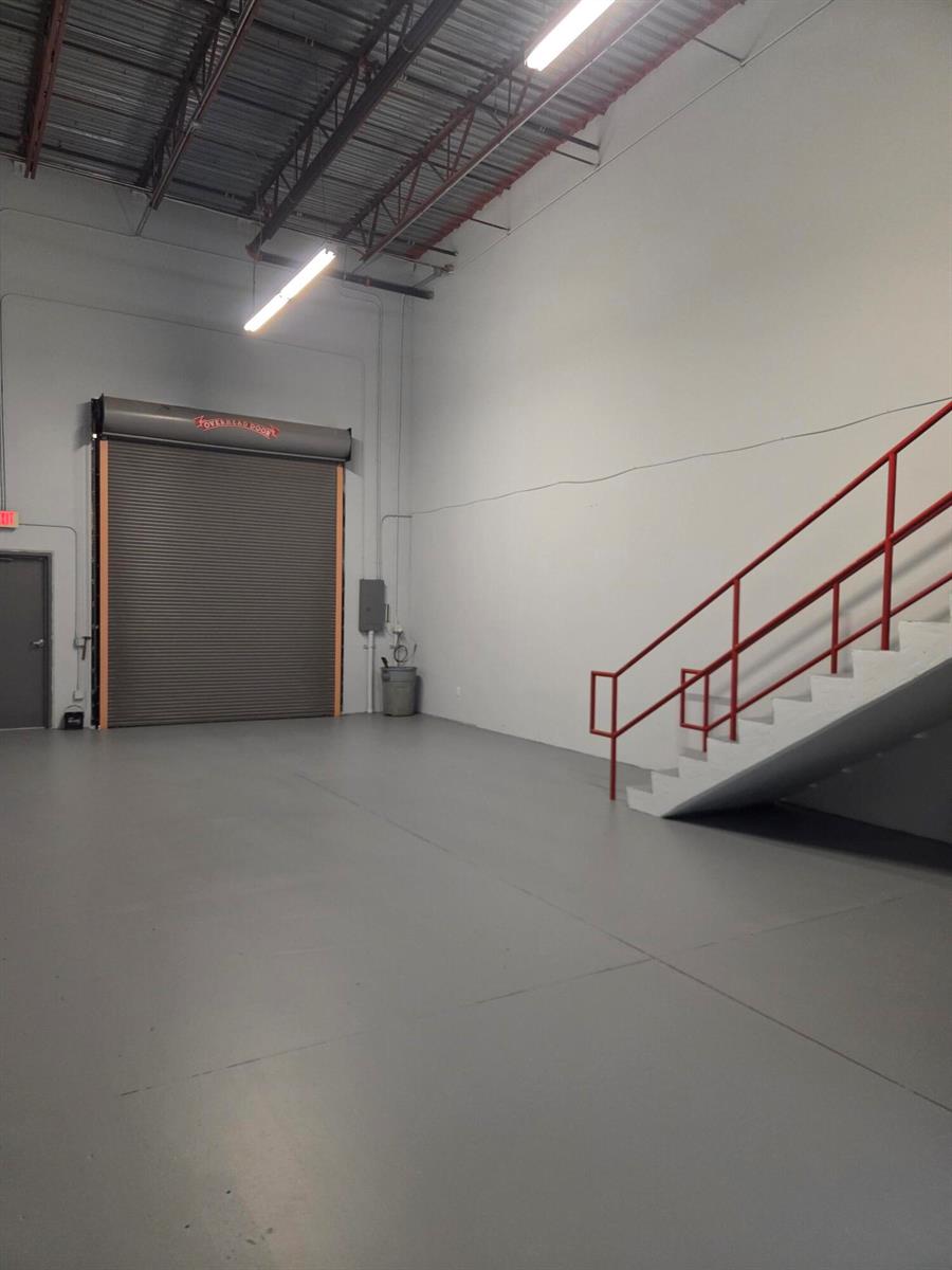 Commercial Sale in West Palm Beach 5
