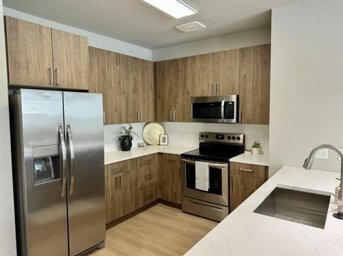 1327-2000 James Jackson Parkway, Atlanta, GA, 30318 | Card Image