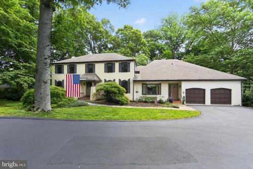 2119 County Line Rd, VILLANOVA, PA, 19085-1733 | Card Image