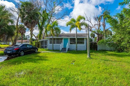 5200 Mallett Dr, PORT RICHEY, FL, 34668-6434 | Card Image