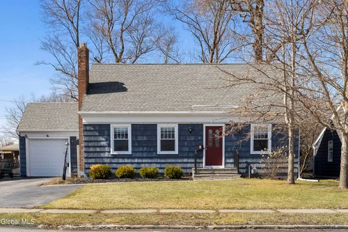 16 John David Ln, Albany, NY, 12208-1728 | Card Image