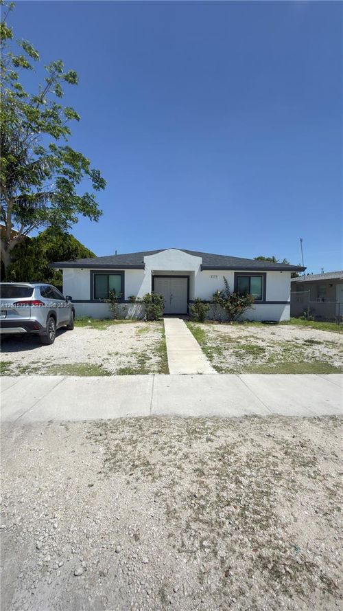 829 5th St, Homestead, FL, 33030-6977 | Card Image