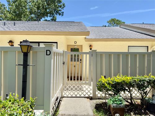 d-1333 Shady Pine Way, Tarpon Springs, FL, 34688-5413 | Card Image
