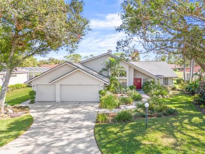 8142 Misty Oaks Boulevard, House other with 3 bedrooms, 2 bathrooms and null parking in Sarasota FL | Image 1