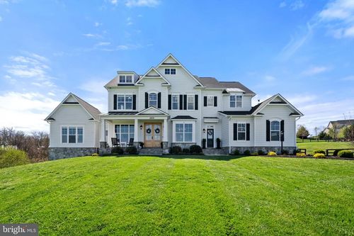 18639 Wild Raspberry Dr, PURCELLVILLE, VA, 20132-3998 | Card Image