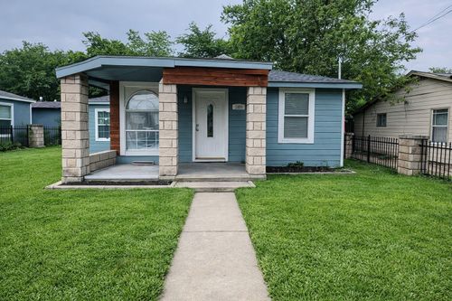 7539 Red Bud Drive, Dallas, TX, 75227 | Card Image