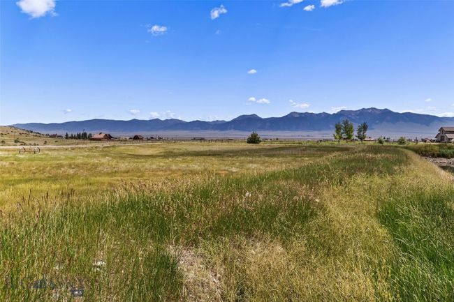 30 Hayfield Loop Trl, House other with 2 bedrooms, 1 bathrooms and null parking in Ennis MT | Image 34