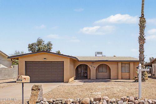 1919 S Plaza Dr, Apache Junction, AZ, 85120-7550 | Card Image