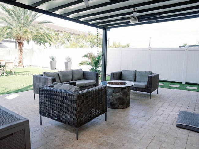 3473 W 110 Th Ter, House other with 4 bedrooms, 3 bathrooms and null parking in Hialeah FL | Image 13