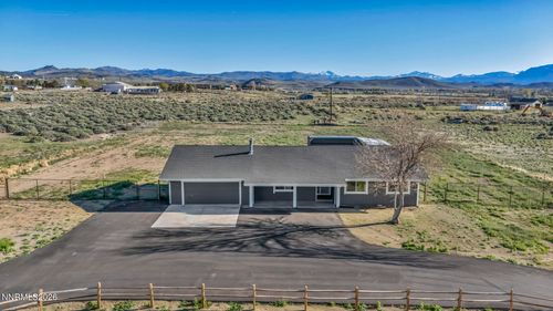 1777 Crockett Ln, Gardnerville, NV, 89410-6177 | Card Image