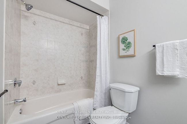 607 Willmott Cres, House attached with 4 bedrooms, 4 bathrooms and 2 parking in Milton ON | Image 27
