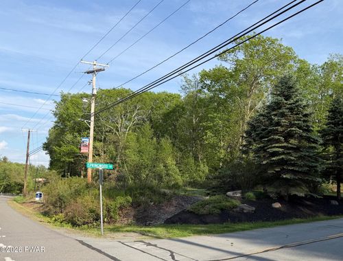 Lot 124 Springwood Dr, Hawley, PA, 18428-8363 | Card Image