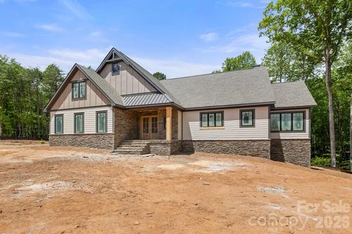 5117 Grassy Creek Rd, Denver, NC, 28037-6752 | Card Image