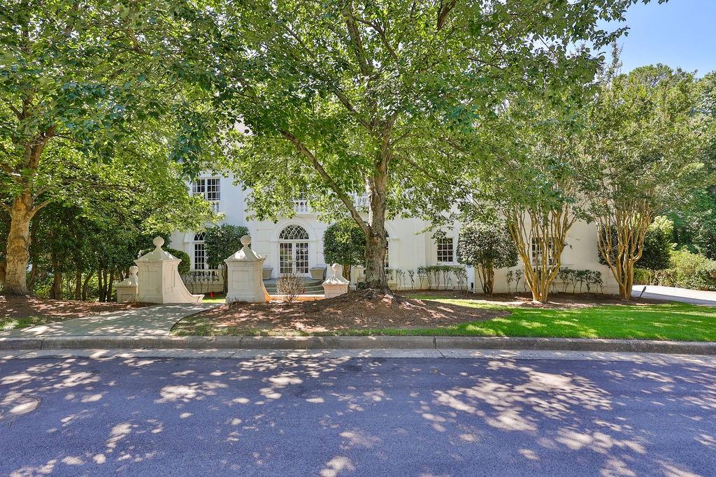 Larne Ct, Roswell, GA 30076