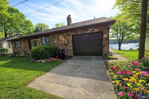 67833 Lake Trail Road, Lakeville, IN, 46536 | Card Image