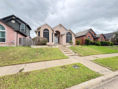 928 Winchester Ln, Mesquite, TX, 75181-1062 | Card Image