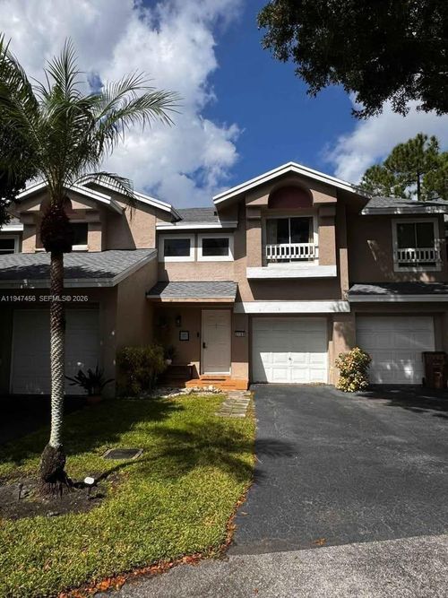 1-2149 W Discovery Cir W, Deerfield Beach, FL, 33442 | Card Image