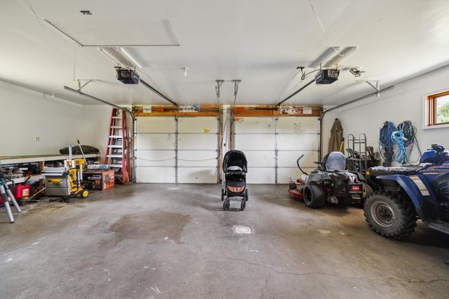 #31 Attached finished garage.jpg | Image 31