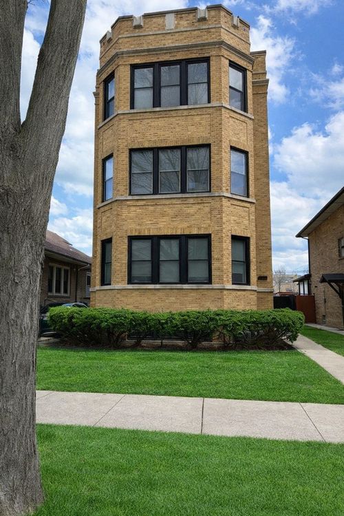 3-6509 N Artesian Ave, Chicago, IL, 60645-5894 | Card Image