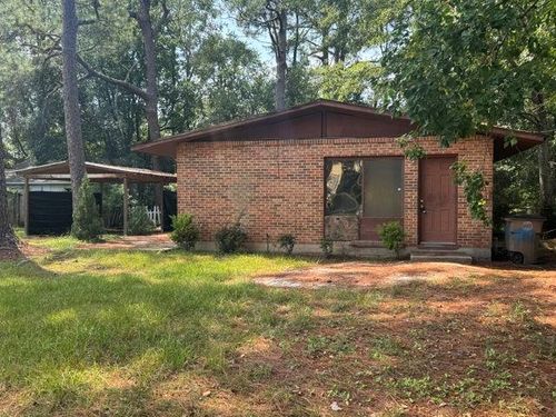1556 E Fleetwood Dr, Mobile, AL, 36605-5221 | Card Image