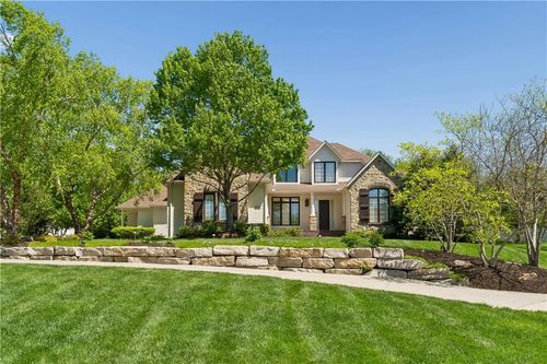 13917 Mastin St, Overland Park, KS, 66221-2284 | Card Image
