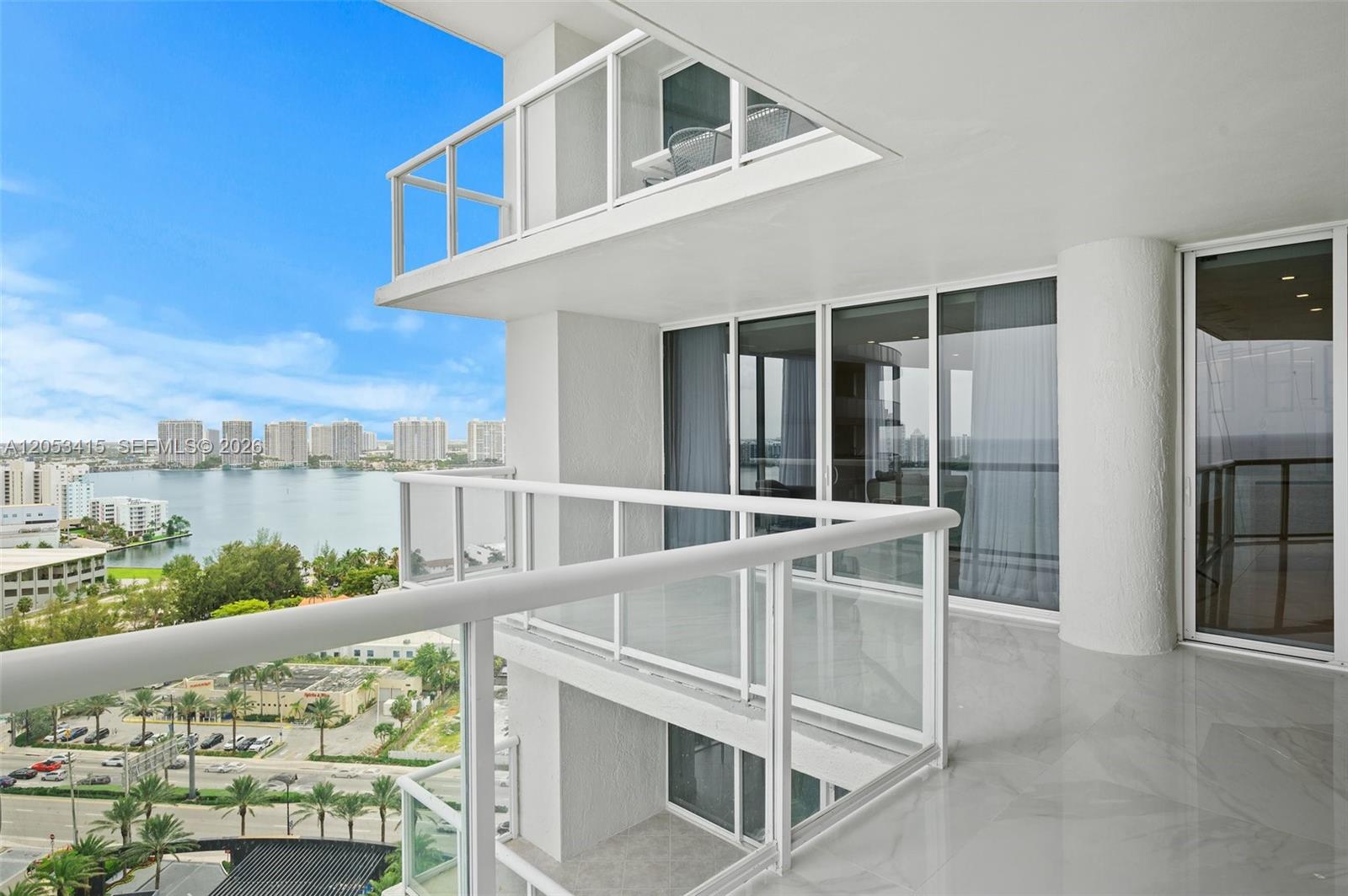Residential Lease in Sunny Isles Beach 3