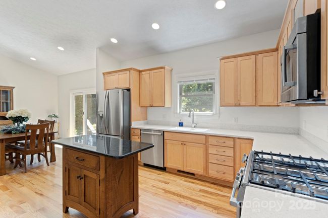 99 Pinecrest Estates Dr, House other with 3 bedrooms, 2 bathrooms and null parking in Flat Rock NC | Image 13