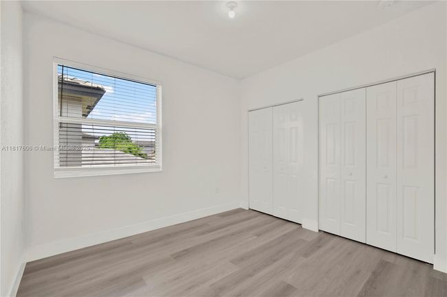 279 Se 31 St Ter, House other with 5 bedrooms, 3 bathrooms and null parking in Homestead FL | Image 25