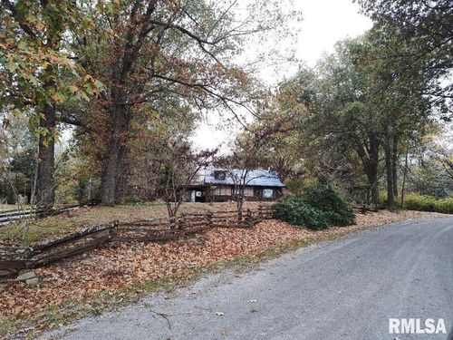 2705 Lufkin Rd, Mounds, IL, 62964-2028 | Card Image