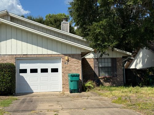43 12th Ave, Shalimar, FL, 32579-1316 | Card Image