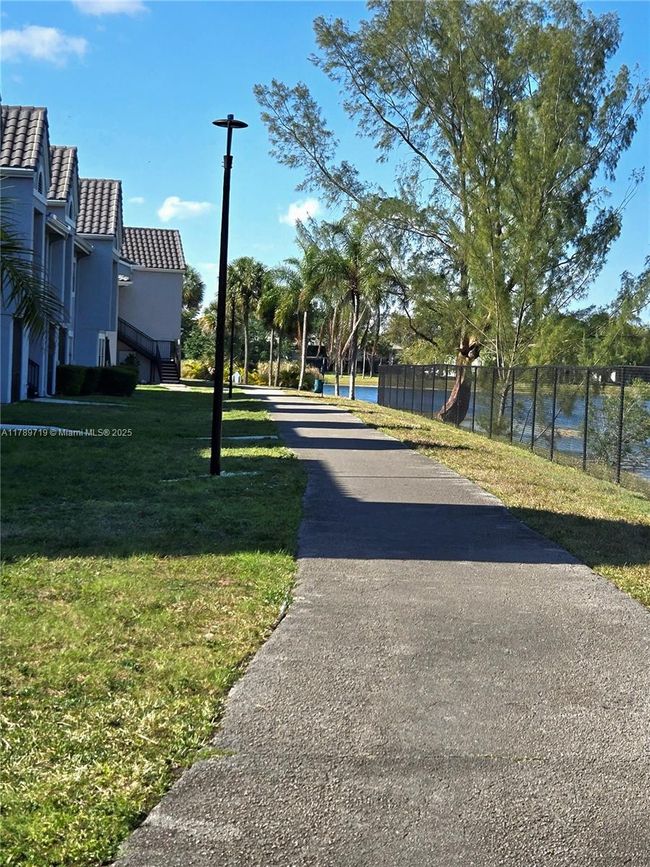 APT-10202 - 10391 Sw 150 Th Ct, Condo with 1 bedrooms, 1 bathrooms and null parking in Miami FL | Image 28