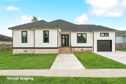 4008 Kings Dr, Chalmette, LA, 70043-1136 | Card Image