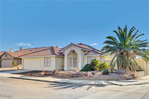 5329 Little Fawn Ct, Las Vegas, NV, 89130-1584 | Card Image