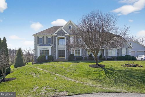 19503 Waneta Dr, Boonsboro, MD, 21713-2054 | Card Image