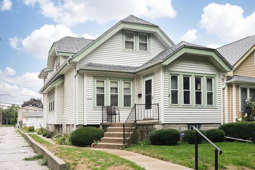 1959 S 36st Street, Milwaukee, WI, 53215 | Card Image